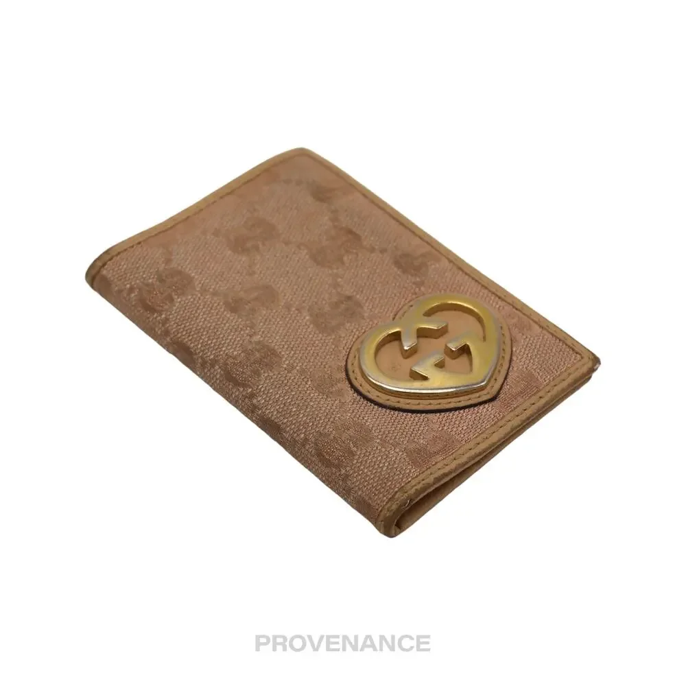 Gucci heart pocket